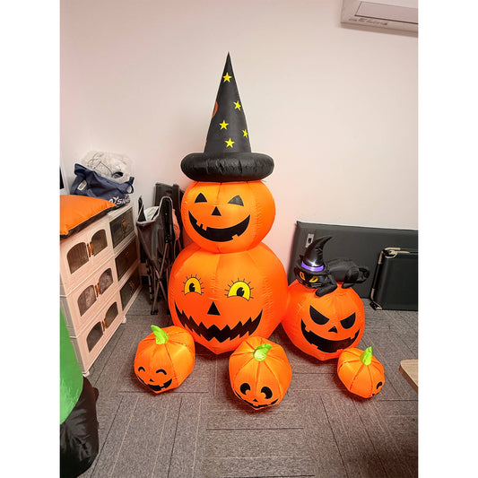 IZNEN Halloween Inflatables Pumpkins 7 Blow Up Decor with Witches Hat, Built-in LED Lights for Halloween Party - C